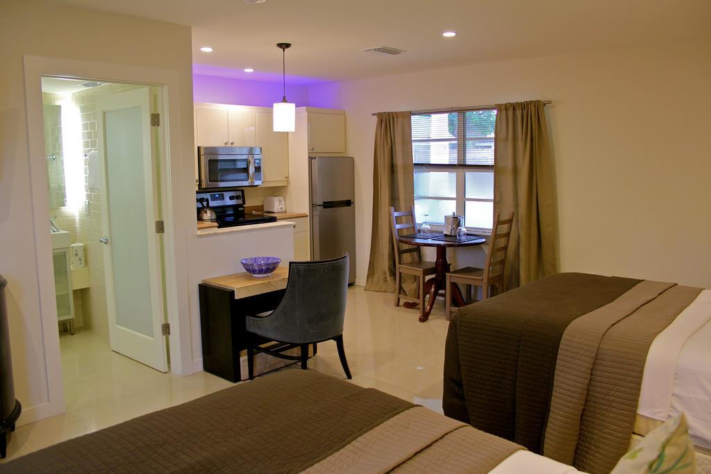 Captiva Beach Resort Point O'Rocks Exterior photo
