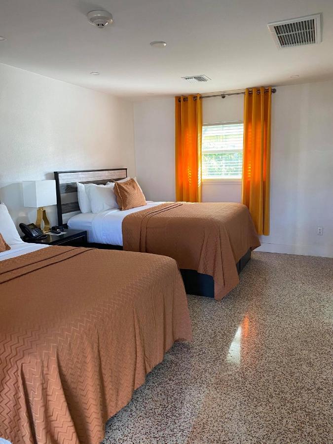 Captiva Beach Resort Point O'Rocks Exterior photo